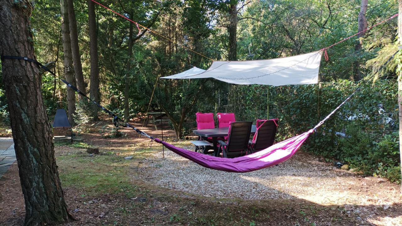 Bosbungalow De Eekhoorn Nunspeet Extérieur photo